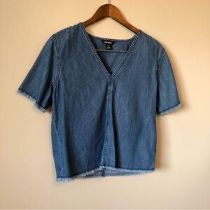 ✨$7 CLEAR-OUT✨ Joe Fresh Denim Jean Fringe Hem V Neck Shirt Crop Top Shirt Blue